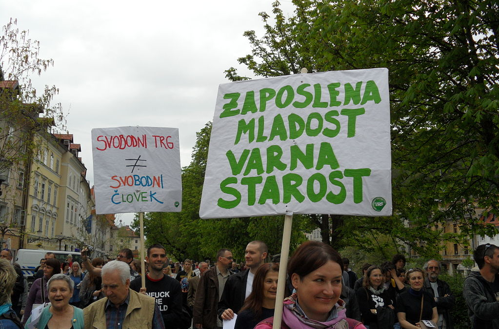 Bomo prav prekarni delavci na dolgi rok “krivi” za propad neoliberalnega kapitalizma, kot ga poznamo?